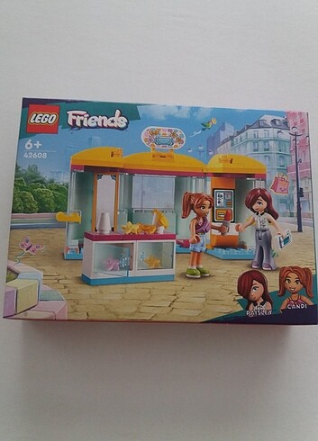 L’Agent Barbie friends kozmetik mağazası