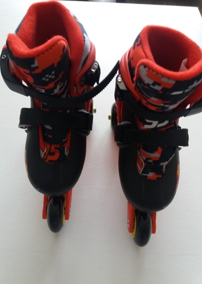 Disney lisanslı cars arabalar paten (S beden 31-34 no) - Görsel 3