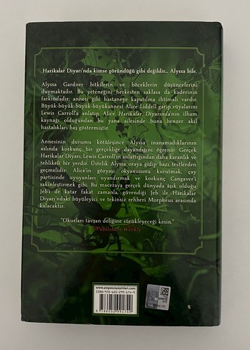 A. G. Howard - Kraliçe Romanı - Görsel 2