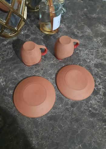 Kırmızı Kalp Şeklinde Fincan ve Tabağı - Görsel 3