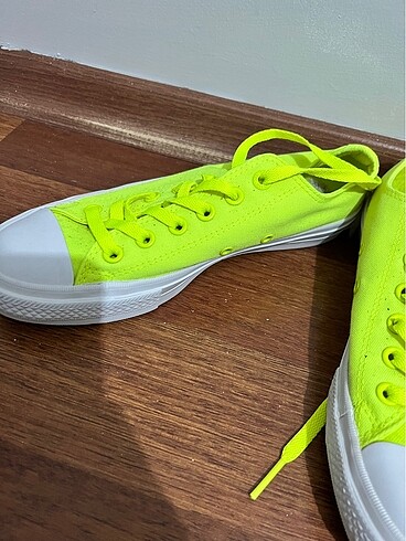 40 Beden sarı Renk Converse