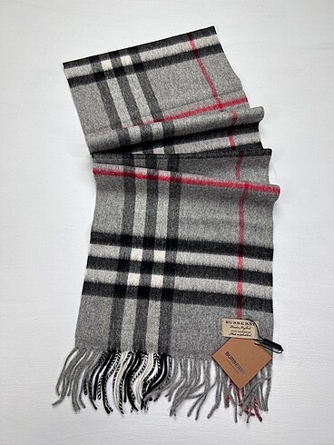 Burberry kaşmir yün atkı