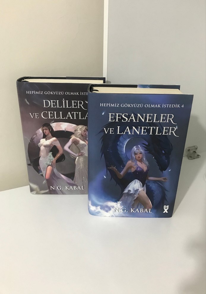 Deliler ve Cellatlar ile Efsaneler ve Velanetler Seti - Görsel 4