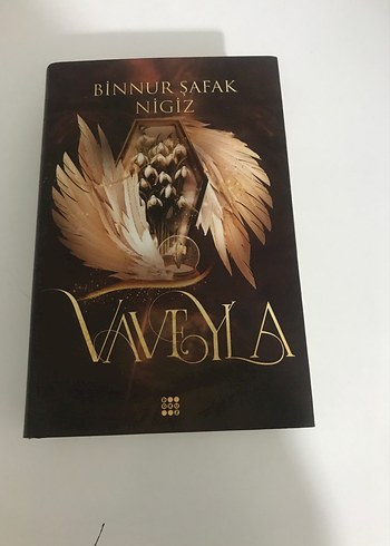 Binnur Şafak Nigiz - Vaveyla Roman - Görsel 2