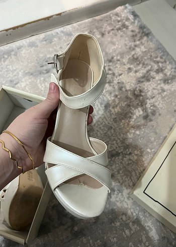 Gelin ayakkabısı - Görsel 2