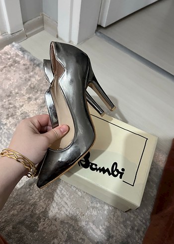 Kadın Gri Rugan Stiletto Ofis Ayakkabısı - Görsel 5