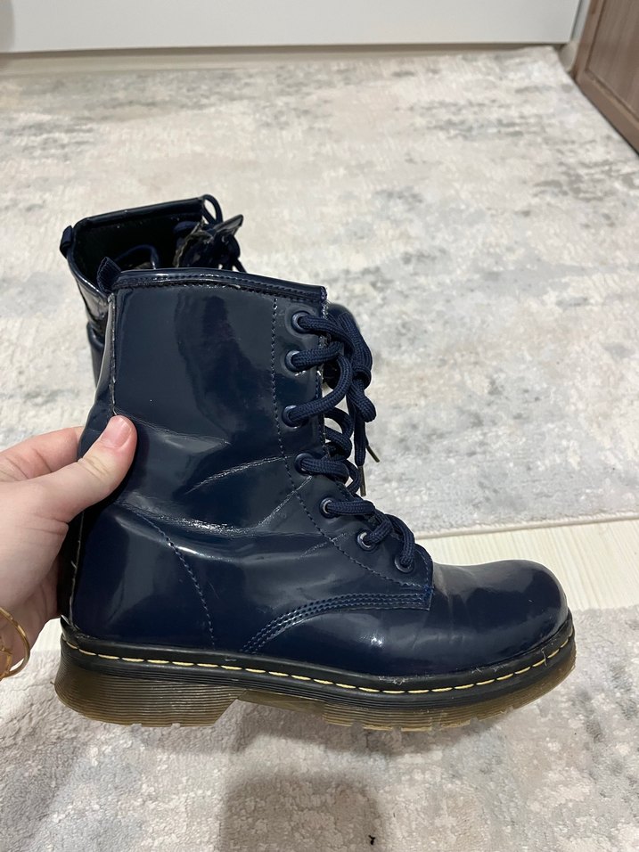 Koyu Mavi Rugan Kadın Goth Botu - Görsel 3