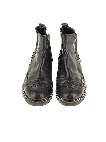 38 Beden Carvela Bot %70 İndirimli.