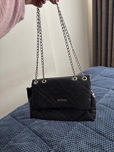 Guess Guess çanta deformesiz