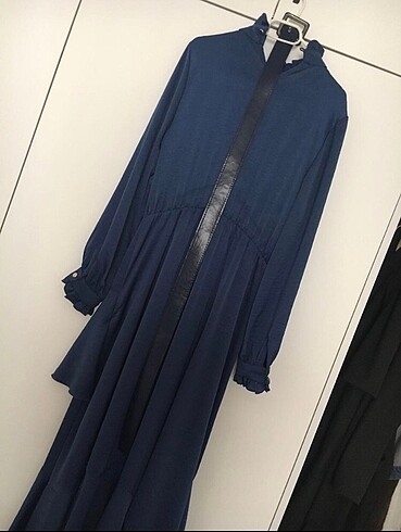 Parçalı Önü Fırfırlı Ayrobin Abiye - Görsel 6