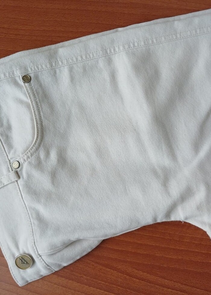 Beyaz Jean - Görsel 3