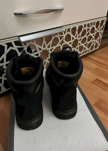 CATerpillar 37 numara siyah deri kadın bot - Görsel 3