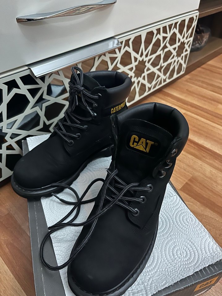 CATerpillar 37 numara siyah deri kadın bot - Görsel 5