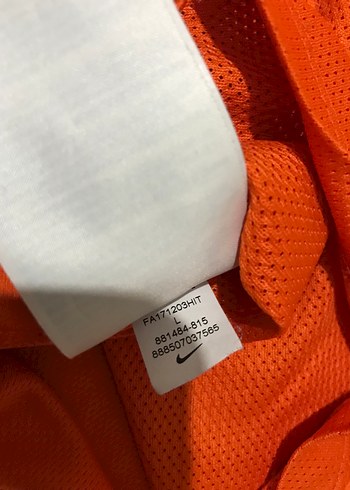 Nike Turuncu  Kısa Kollu Erkek  çocuk Spor Tişörtü - Görsel 3