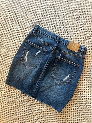 28 Beden lacivert Renk Pull&Bear Mini Kot Etek