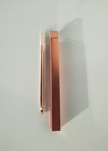 PatrickTa brow brush 