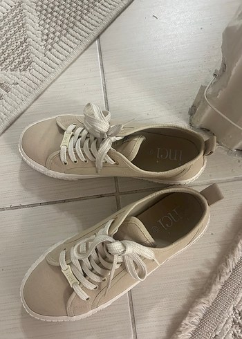 37 Beden ten rengi Renk Bej Minimalist Kadın Spor Ayakkabı