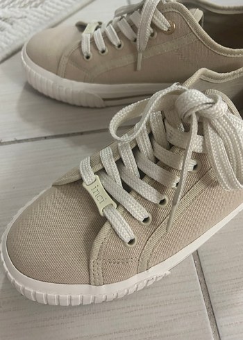 37 Beden Bej Minimalist Kadın Spor Ayakkabı