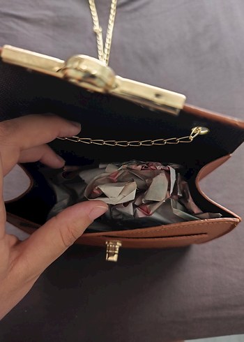 Zincir Detaylı Kahverengi Deri Kadın Çanta - Görsel 3