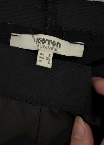 Koton Siyah Kadın İspanyol Paça Pantolon