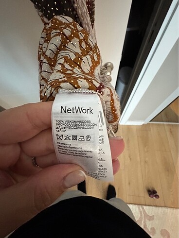 40 Beden kahverengi Renk Network elbise
