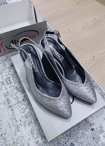 38 Beden çeşitli Renk Silver simli topuklu ayakkabı