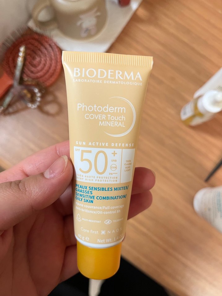 Bioderma Photoderm Cover Touch Mineral SPF 50 - Görsel 2