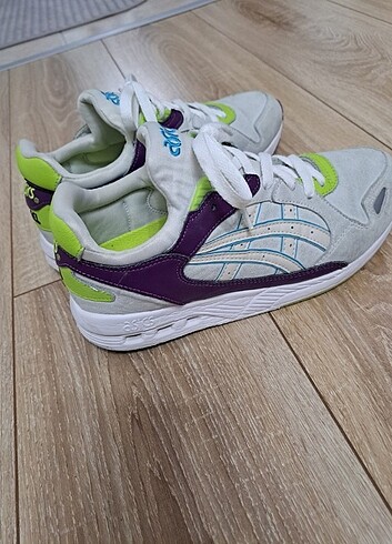 39 Beden çeşitli Renk Asics kadin spor ayakkabi
