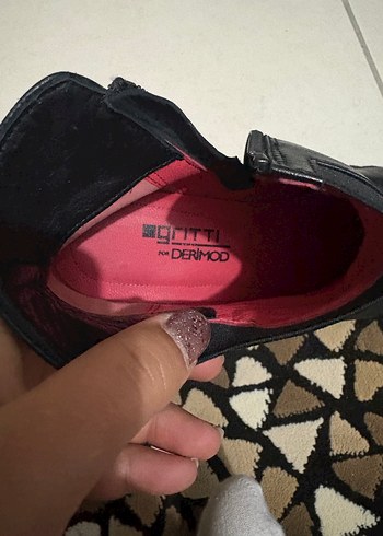 Hotiç Siyah Yilan Desenli Dolgu Topuklu Kadin Stiletto