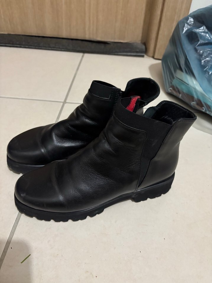 Siyah Yılan Desenli Dolgu Topuklu Kadın Stiletto — görsel 3/5