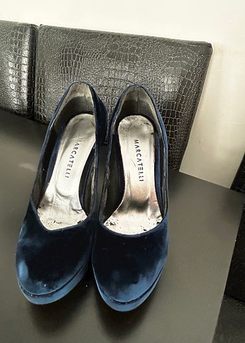 Parlak Mavi Stiletto Topuklu Kadın Ayakkabı