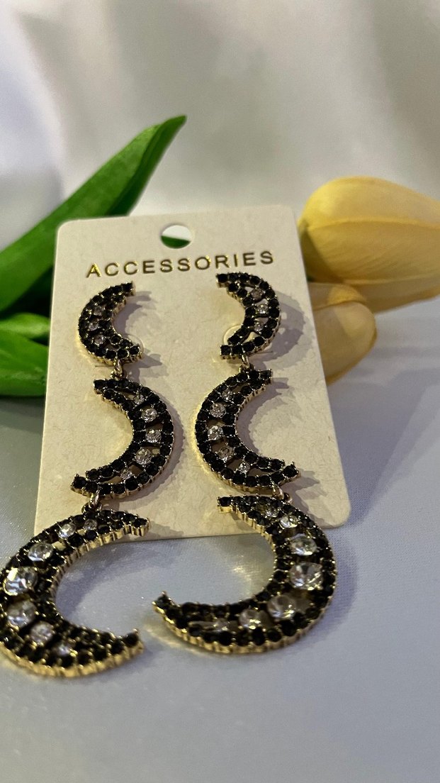 sezonun gözdesi zara model küpe - Görsel 3