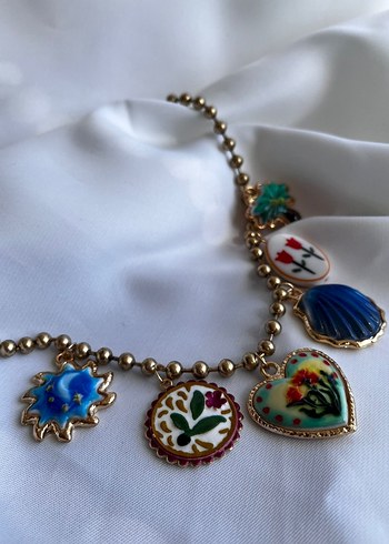 Favori kolyeni buldun! - Görsel 5