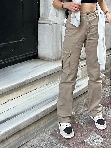 Stradivarius kargo pantolon
