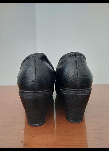 Siyah kadın dolgu topuk ayakkabı  - Görsel 7