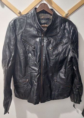Siyah Deri Kadın Biker Ceket