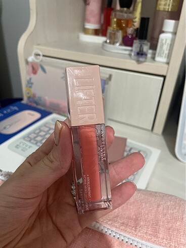 Maybelline lifter gloss