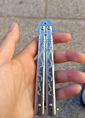 Diğer Gümüş Kelebek Bıçak 22cm