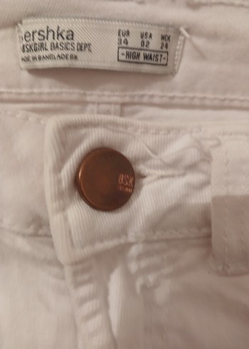 36 Beden beyaz Renk Düğmeli Beyaz Mini Kadın Şort