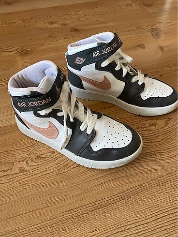 35 Beden çeşitli Renk Nike air jordan