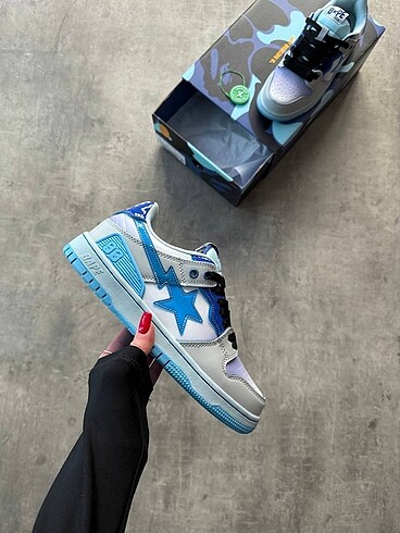42 Beden Bape SK8 Sta Low ? Metallic Blue ?