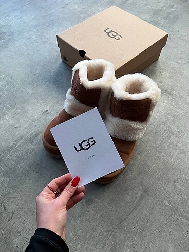 Ugg Classic Cloudpeak Boot Brown