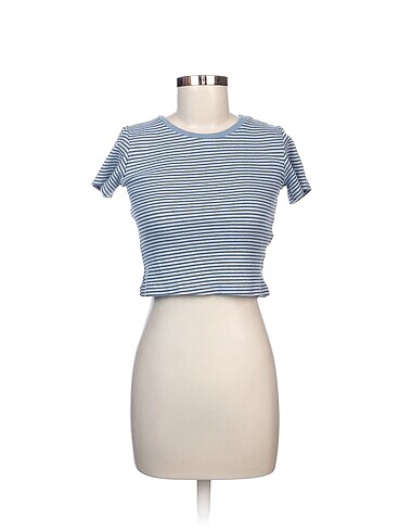 Trendyol & Milla T-shirt %70 İndirimli.