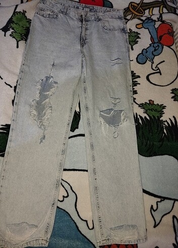 LC Waikiki Lcw yırtıklı kot