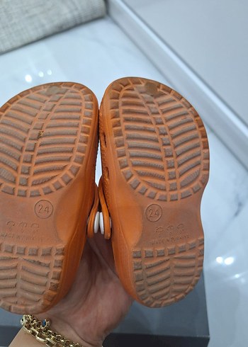 Kız Çocuk Turuncu Kauçuk Terlik 24 numara - Görsel 2