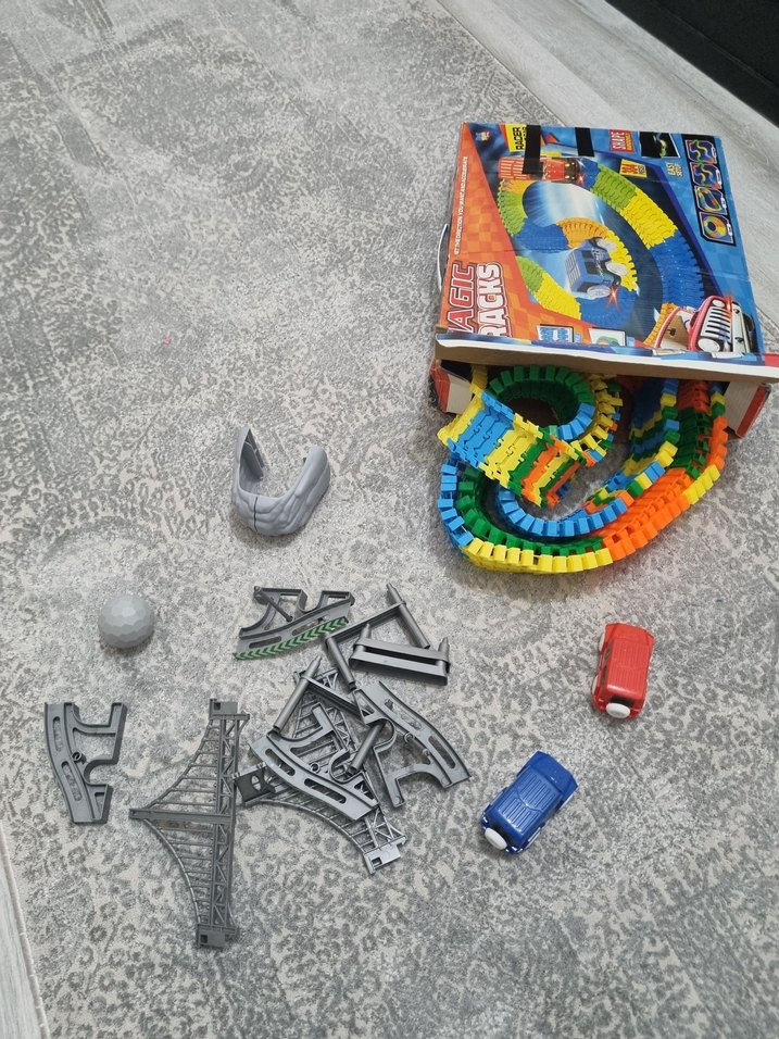 magic tracks 384 parça oyun seti ve ekstra parkur - Görsel 2