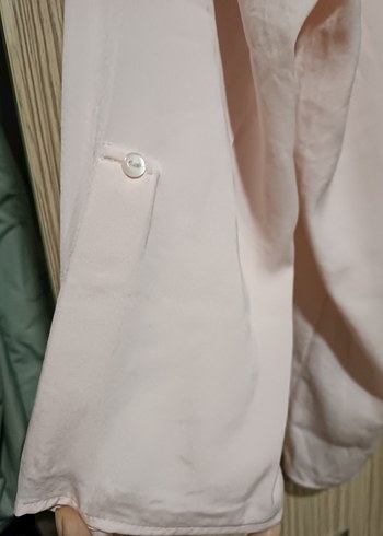 Pembe V Yaka Kadın Gömlek - Görsel 4