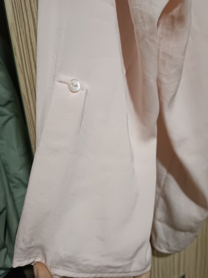 Pembe V Yaka Kadın Gömlek - Görsel 4