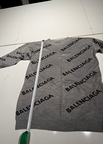 Balenciaga s