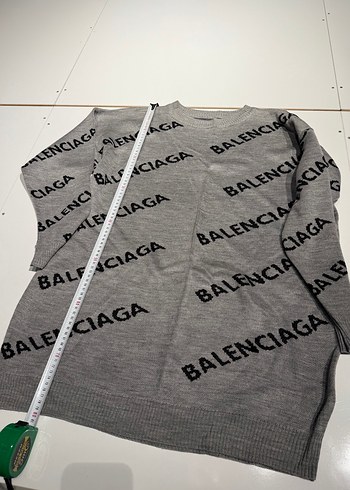 Gri Balenciaga Desenli Kazak - Görsel 2